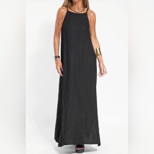 Elegant Black Maxi Dress